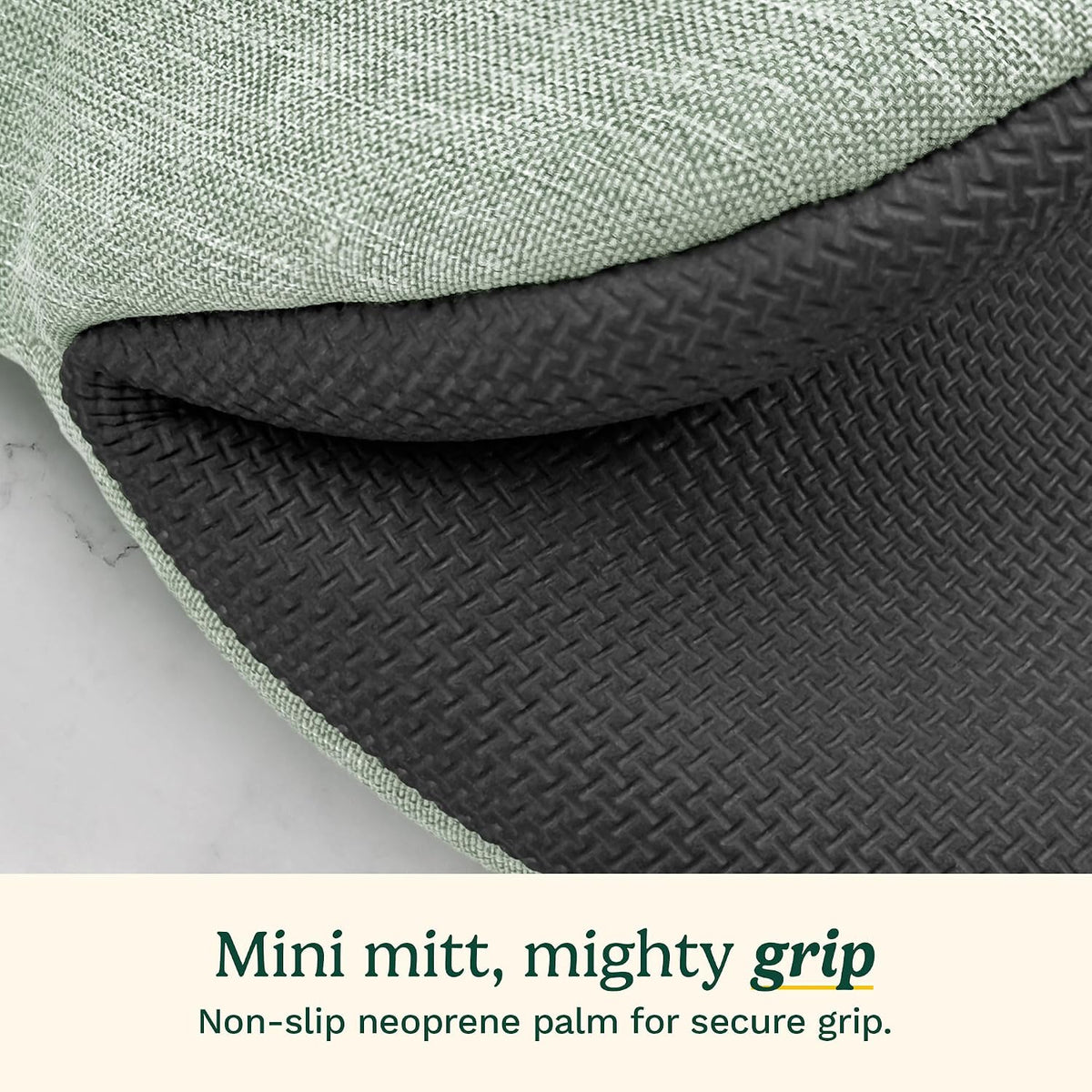Cuisinart Mini Oven Mitts, 2-Pack, Neoprene Grip, Heat Resistant 350F