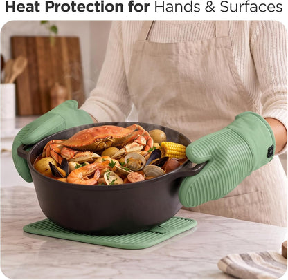 BONTHEE Oven Mitts and Pot Holders 4pcs Set, Silicone Kitchen Mitts - Green