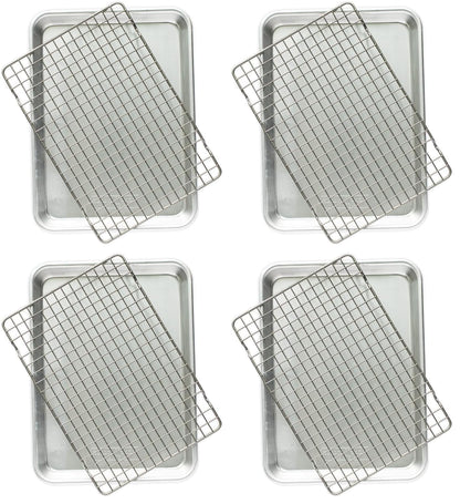 Nordic Ware Naturals® Quarter Sheet with Oven-Safe Nonstick Grid