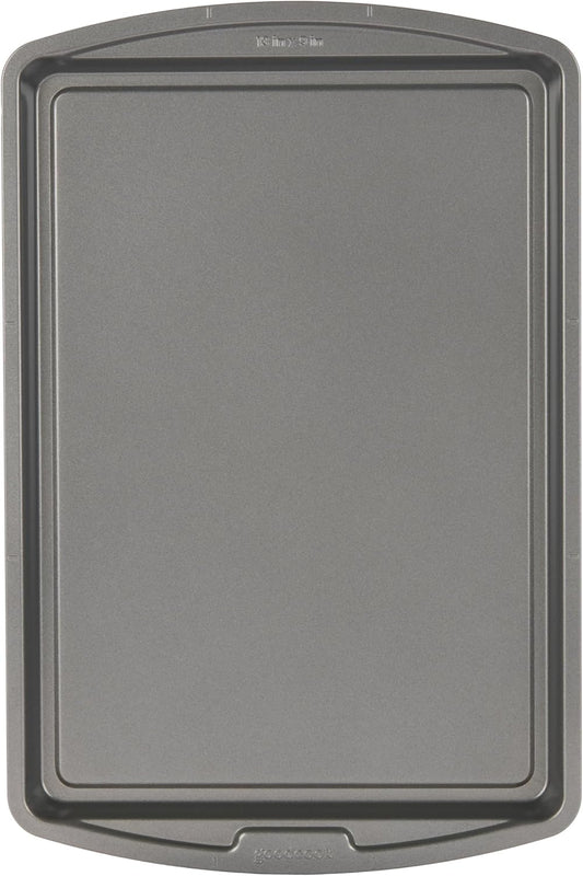 GoodCook Everyday Baking Sheet with Carbon Steel Construction & Scratch-Resistant Metal-Utensil Safe Nonstick, 9 x 13-Inch