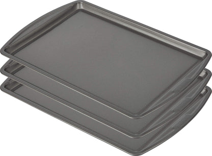 GoodCook Everyday Baking Sheet Set Nonstick Carbon Steel Standard-Sized Cookie Sheets for Even Baking, Bakeware Set Includes 3 Pans with Scratch-Resistant Finish, 13x9-Inch, Gray
