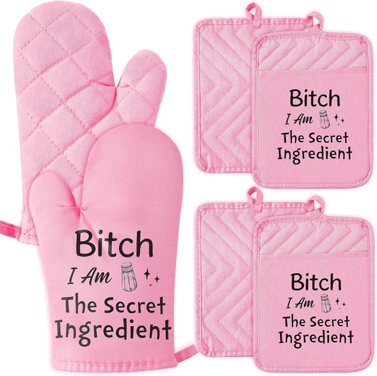 6Pcs Funny Oven Mitts Pot Holders Baking Gift, I Am The Secret Ingredient Resistant Hot Pad Machine Washable Gloves with Hanging Pocket Potholder for Friend Women Gift for Love Kitchen Cooking